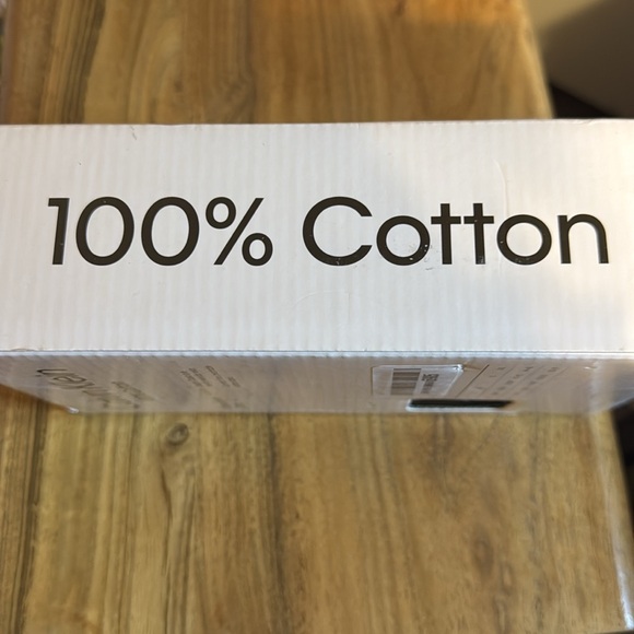 NIB MENS CALVIN KLEIN BRIEFS - Picture 3 of 3